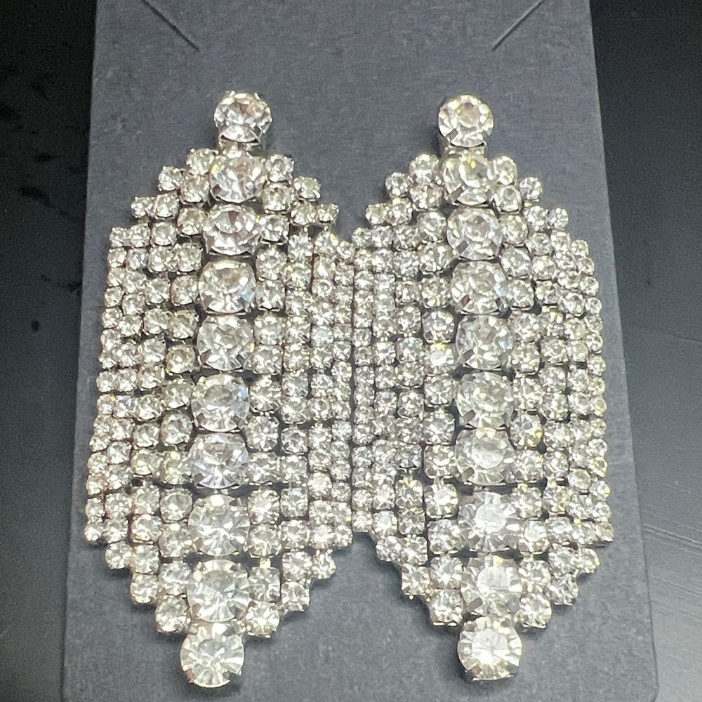 Elegant Silver Crystal Earrings